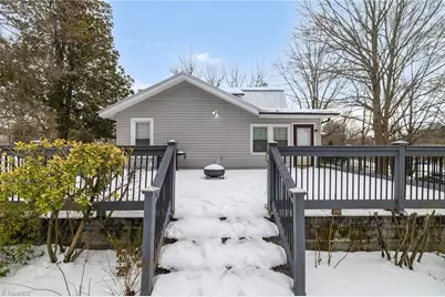 1102 Courtland Avenue, Reidsville, NC 27320 - Photo 35