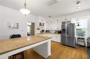 1102 Courtland Ave, Reidsville, NC 27320 - Photo 19