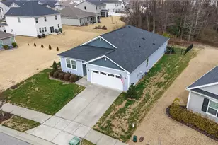 205 Summer Ranch Dr, Fuquay-Varina, NC 27526 - Photo 3