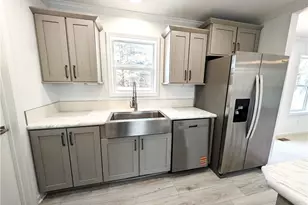 2135 Meadow Ridge Rd, Burlington, NC 27217 - Photo 11