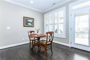 402 Kingsbridge Ct, Greensboro, NC 27455 - Photo 5