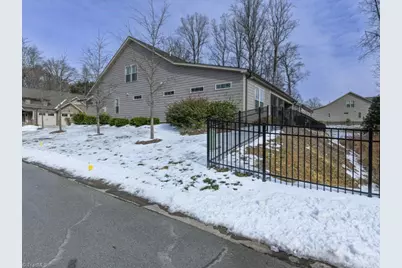 402 Kingsbridge Court, Greensboro, NC 27455 - Photo 29