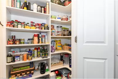 402 Kingsbridge Court, Greensboro, NC 27455 - Photo 7