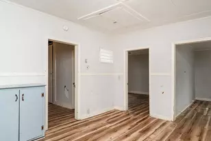 608 Oak St, Burlington, NC 27215 - Photo 11