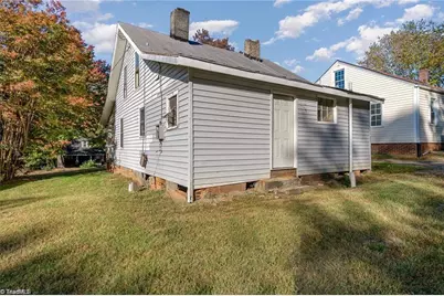 1053 N Scales Street, Reidsville, NC 27320 - Photo 15