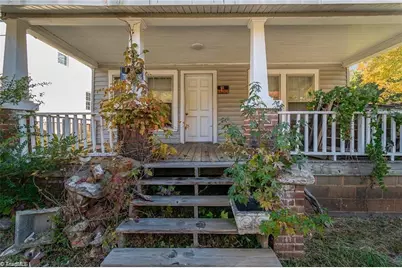 1053 N Scales Street, Reidsville, NC 27320 - Photo 1