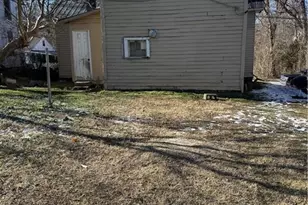 319 N Washington Ave, Reidsville, NC 27320 - Photo 11