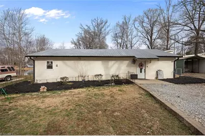 901 Decker Road, Thomasville, NC 27360 - Photo 21