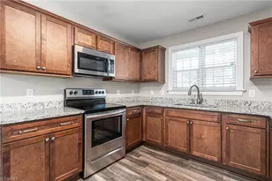 2068 Dresden Dr, Burlington, NC 27217 - Photo 3