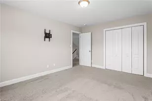 2068 Dresden Dr, Burlington, NC 27217 - Photo 25