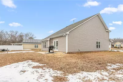 2068 Dresden Drive, Burlington, NC 27217 - Photo 33