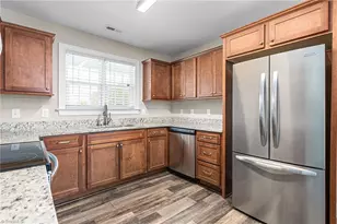 2068 Dresden Dr, Burlington, NC 27217 - Photo 5