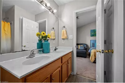 2 Tannenbaum Circle, Greensboro, NC 27410 - Photo 15