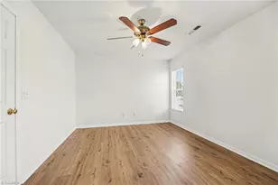 166 Larck Crest Ln, Winston-Salem, NC 27107 - Photo 9