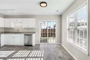 1005 Tesh Ct, High Point, NC 27265 - Photo 13