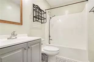 1005 Tesh Ct, High Point, NC 27265 - Photo 17