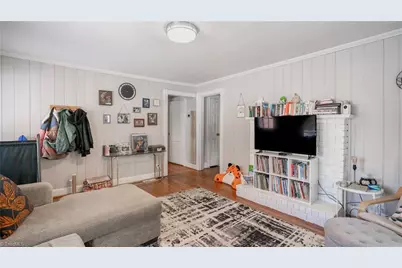 5557 Pineview Drive, Winston-Salem, NC 27105 - Photo 5