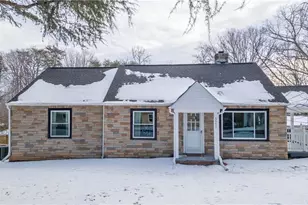 5557 Pineview Dr, Winston-Salem, NC 27105 - Photo 1