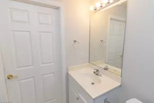 2221 Delaney Dr, Burlington, NC 27215 - Photo 19