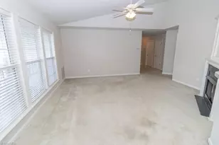 2221 Delaney Dr, Burlington, NC 27215 - Photo 9