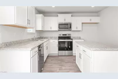 607 Jack Pine Street, Thomasville, NC 27360 - Photo 17