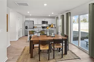 609 Jack Pine St, Thomasville, NC 27360 - Photo 9