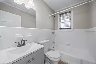 511 Saunders Pl, High Point, NC 27260 - Photo 9