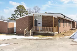 511 Saunders Pl, High Point, NC 27260 - Photo 17