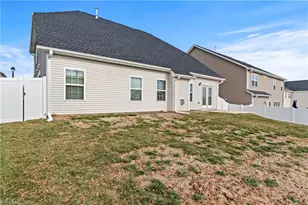 7260 Huntgate Dr, Kernersville, NC 27284 - Photo 39