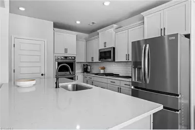 7260 Huntgate Drive, Kernersville, NC 27284 - Photo 19
