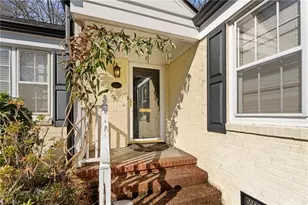 221 W Avondale Dr, Greensboro, NC 27403 - Photo 3