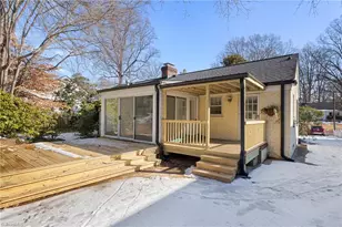 221 W Avondale Dr, Greensboro, NC 27403 - Photo 23