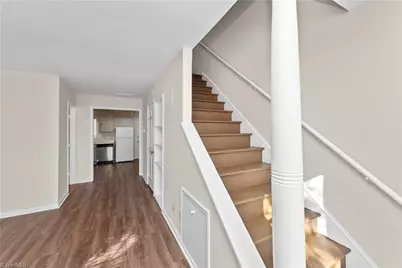 1311 Meadowview Road W #H, Greensboro, NC 27403 - Photo 9