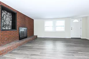 1717 Eastwood Ave, Greensboro, NC 27401 - Photo 7