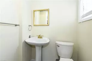 1717 Eastwood Ave, Greensboro, NC 27401 - Photo 17