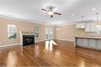 325 High Knoll Drive, Walkertown, NC 27051 - Photo 9