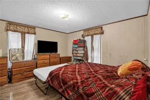 404 Sharon Ave, Asheboro, NC 27203 - Photo 13