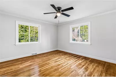 4107 W Friendly Avenue, Greensboro, NC 27410 - Photo 37