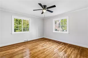 4107 W Friendly Ave, Greensboro, NC 27410 - Photo 37