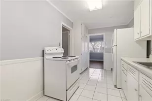 117 Berkshire St, Greensboro, NC 27403 - Photo 9