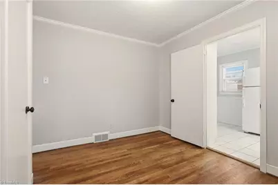 117 Berkshire Street, Greensboro, NC 27403 - Photo 11