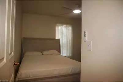 4702 Tuliptree Drive, Greensboro, NC 27455 - Photo 17