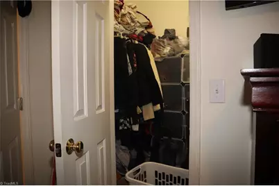 4702 Tuliptree Drive, Greensboro, NC 27455 - Photo 9