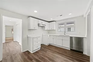 611 S Beaumont Ave, Burlington, NC 27121 - Photo 9