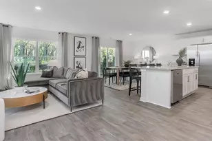 1547 Hamilton Hills Dr, Greensboro, NC 27406 - Photo 3