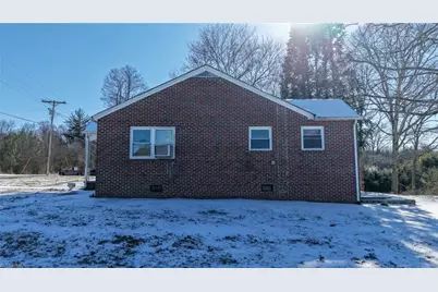 1676 Clingman Road, Ronda, NC 28670 - Photo 9