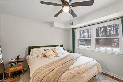 5722 Friendswood Drive, Greensboro, NC 27409 - Photo 15