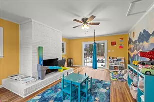 5722 Friendswood Dr, Greensboro, NC 27409 - Photo 19