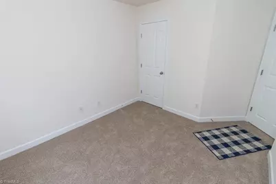 3934 Tarrant Trace Circle, High Point, NC 27265 - Photo 17