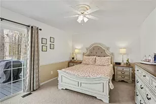 1901 Dorsett St, Burlington, NC 27215 - Photo 17